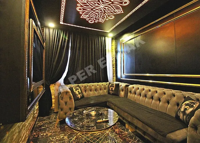 Hotel apartamentowy Black House 2*